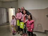 Igralke iz TK Kočevja s trenerjem po tekmovanju v maxi tenisu!